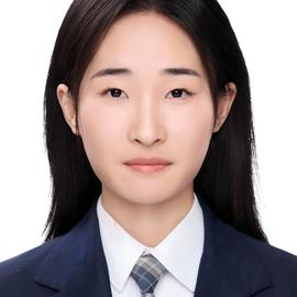 吕抱玉
